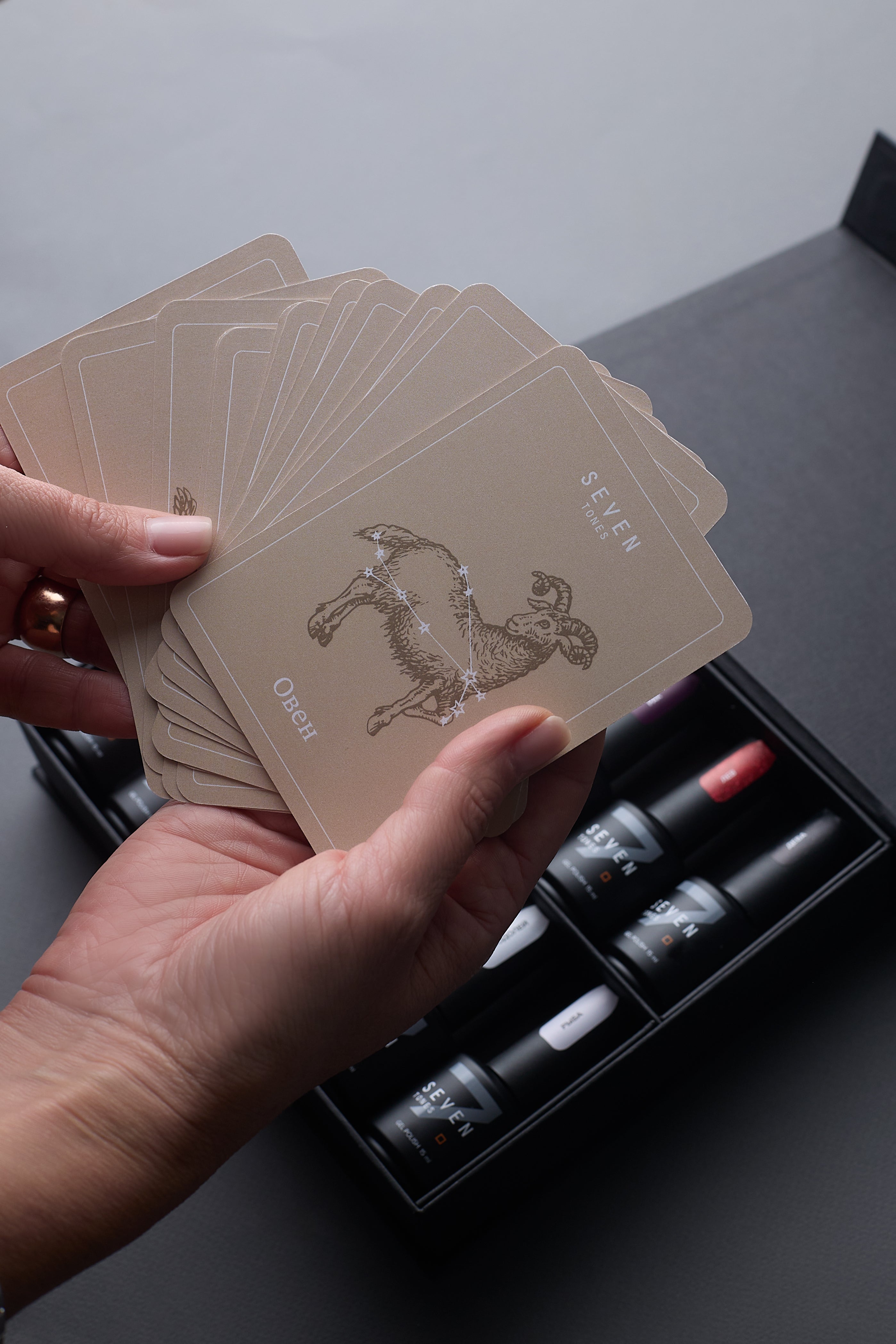 Coffret 12 Signes ZODIAQUE 2026 Vernis semi permanent Seven Tones ALBI