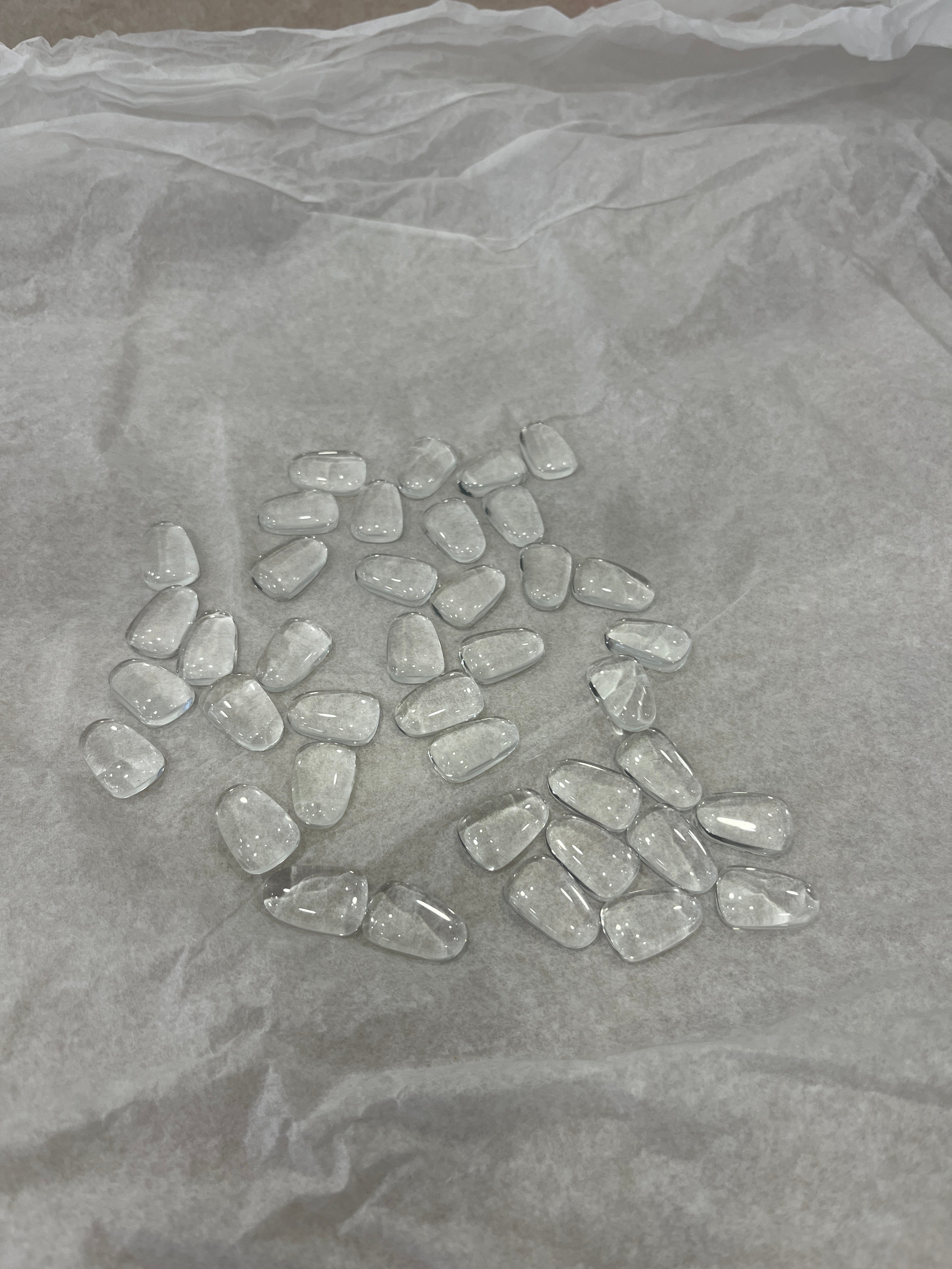 Nuancier en Verre Amande 40 pièces - Ongliers Amande Transparent - ONGLES PRO