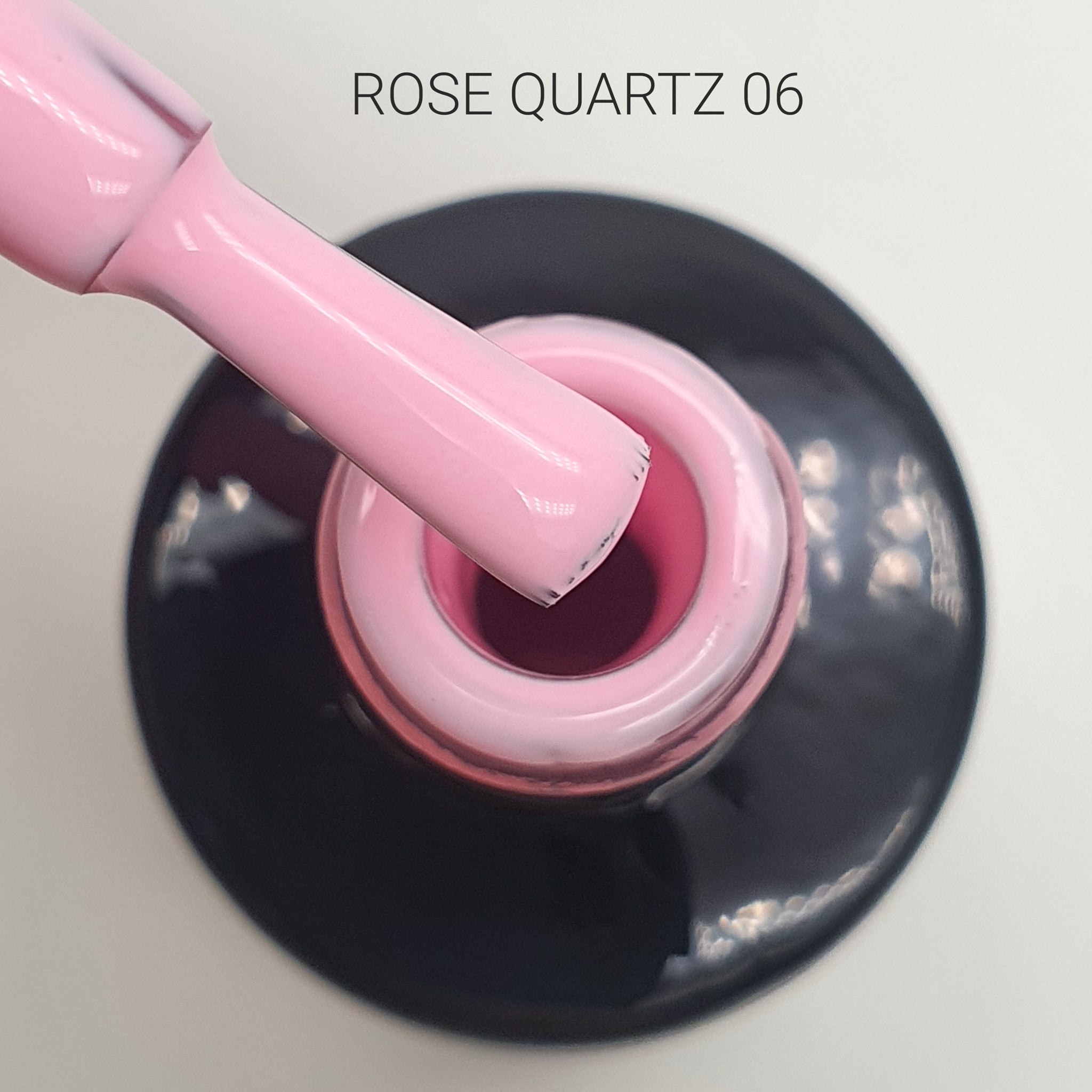 Vernis Semi Permanent Black Professional ROSE QUARTZ 06