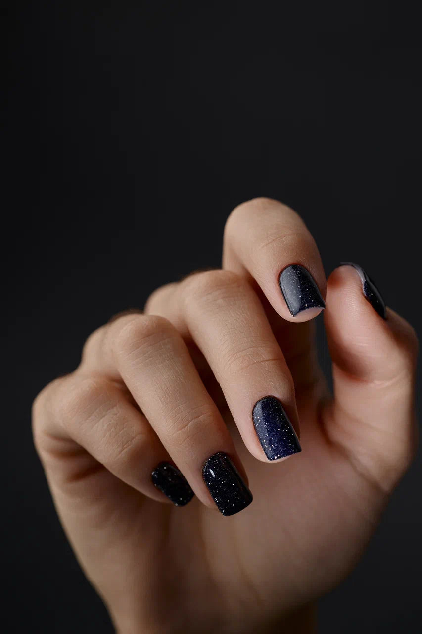 Vernis semi permanent Vierge Seven Tones ALBI