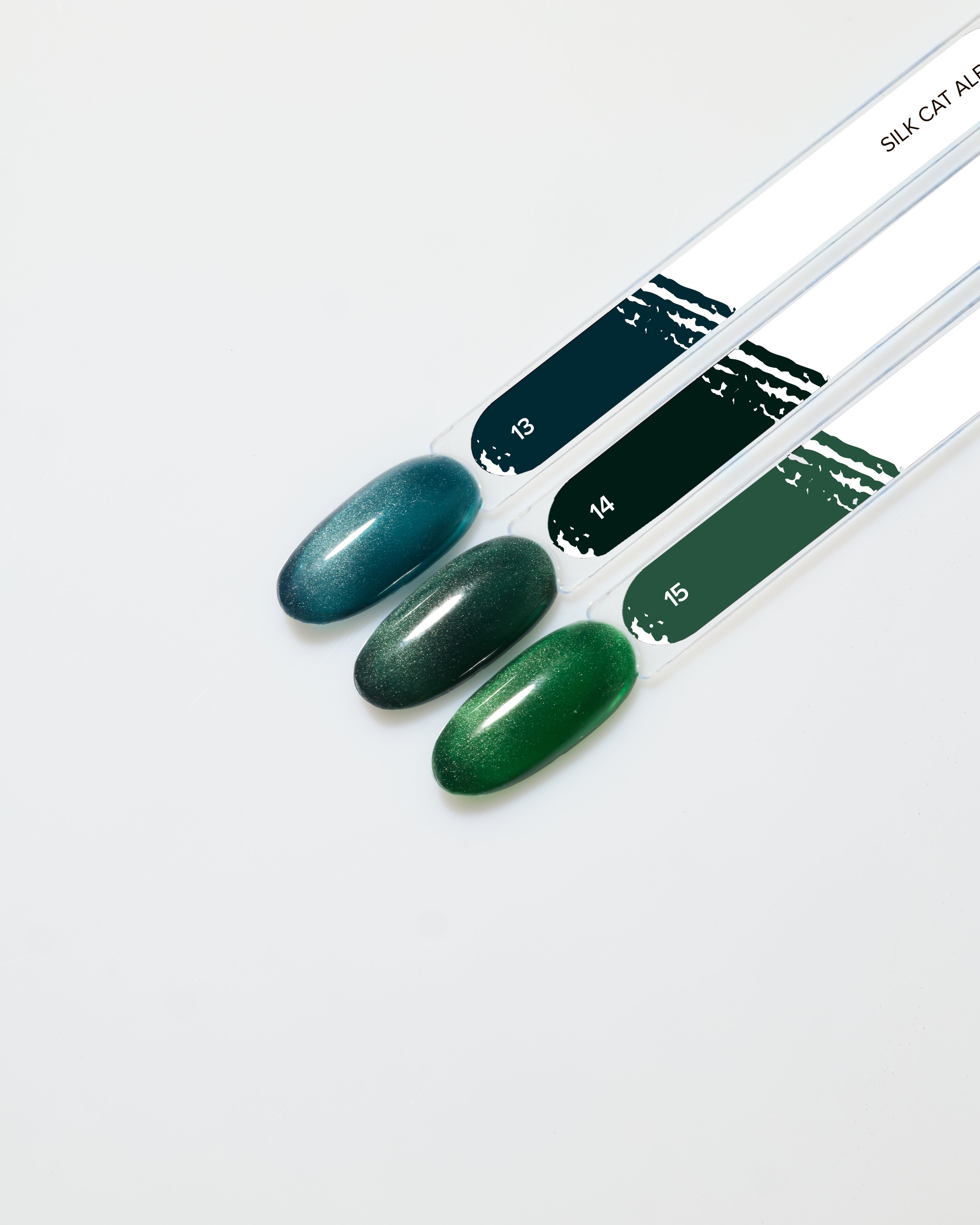 Collection Vernis semi permanent Albi Silk Cat Vert Emereraude 13 14 15