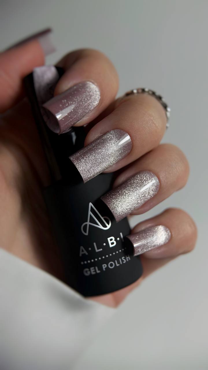 Vernis semi permanent Albi Space Cat 2