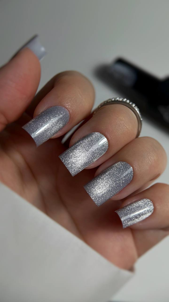 Vernis semi permanent Albi Space Cat 4